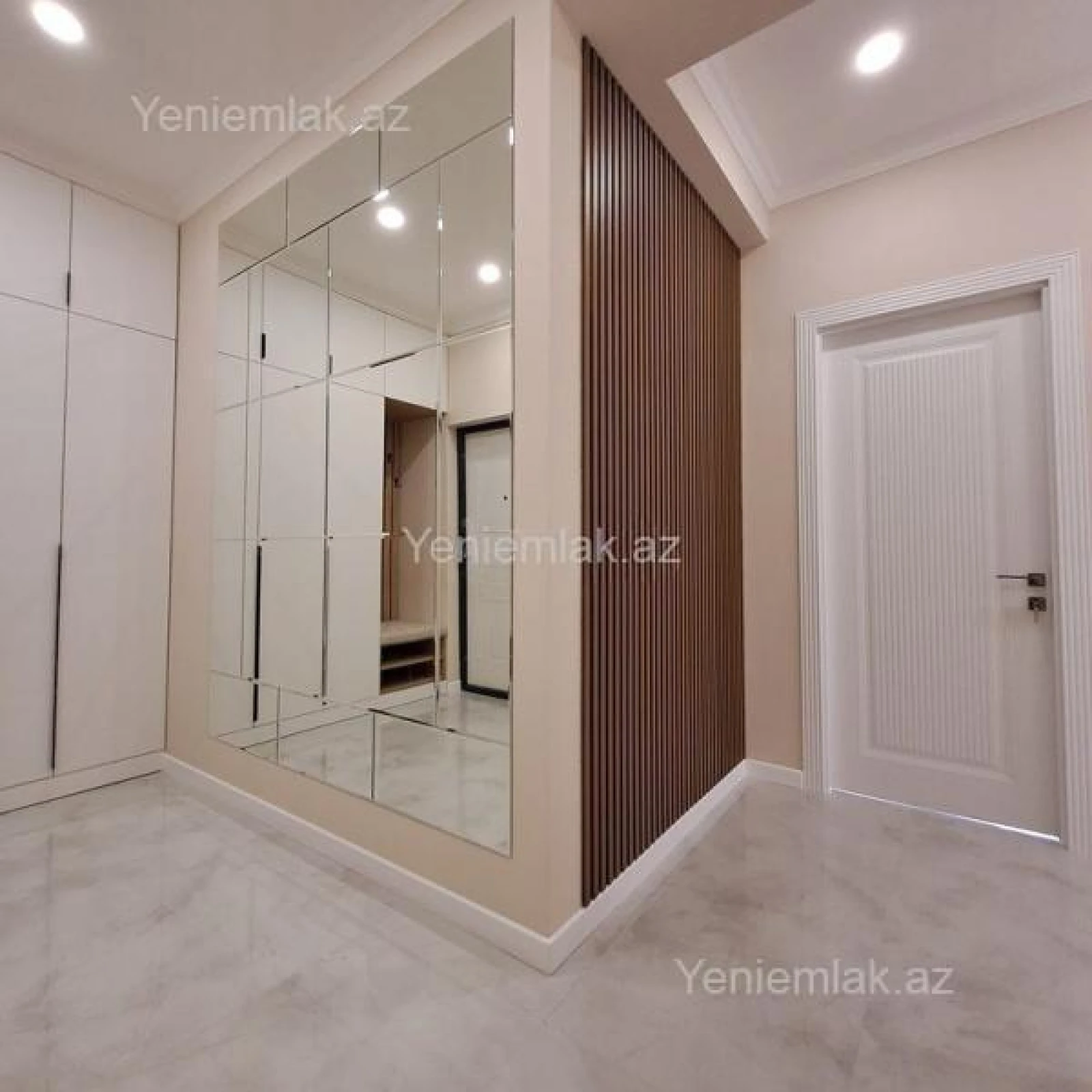Satılır 3 otaqlı yeni tikili 95 m²