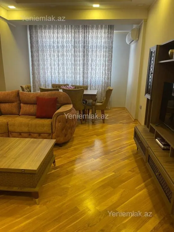 Satılır 3 otaqlı yeni tikili 140 m²