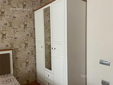 Satılır 3 otaqlı yeni tikili 140 m²