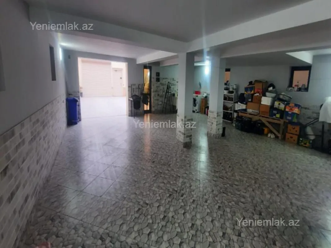Satılır 6 otaqlı həyət evi 330 m²