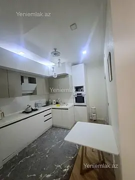 Satılır 2 otaqlı yeni tikili 89 m²