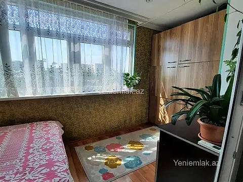 Satılır 1 otaqlı köhnə tikili 30 m² — Sumqayıt, 5-ci mikrorayon 1 otaq 30.00 m²