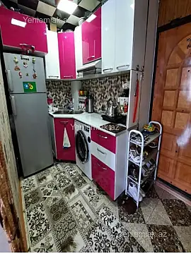 Satılır 1 otaqlı köhnə tikili 30 m²