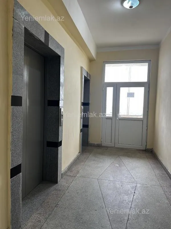 Satılır 2 otaqlı yeni tikili 80 m²