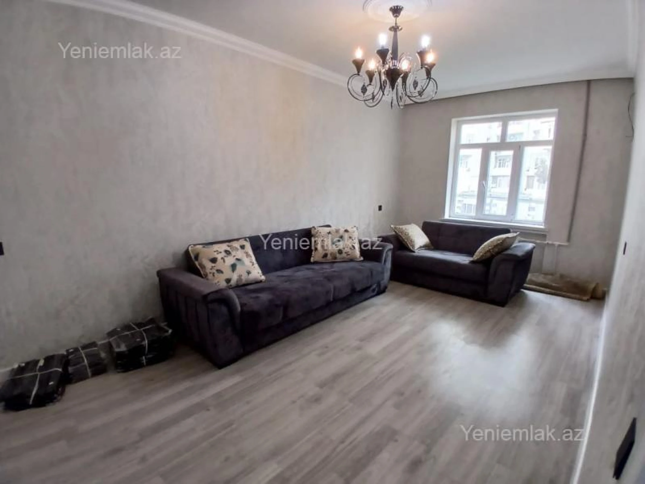 Satılır 3 otaqlı köhnə tikili 80 m²