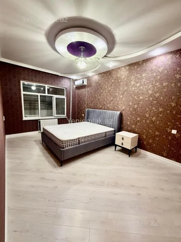 Satılır 5 otaqlı köhnə tikili 132 m²