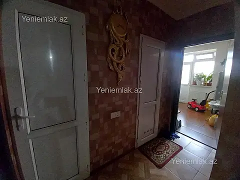 Satılır 5 otaqlı köhnə tikili 102.1 m²