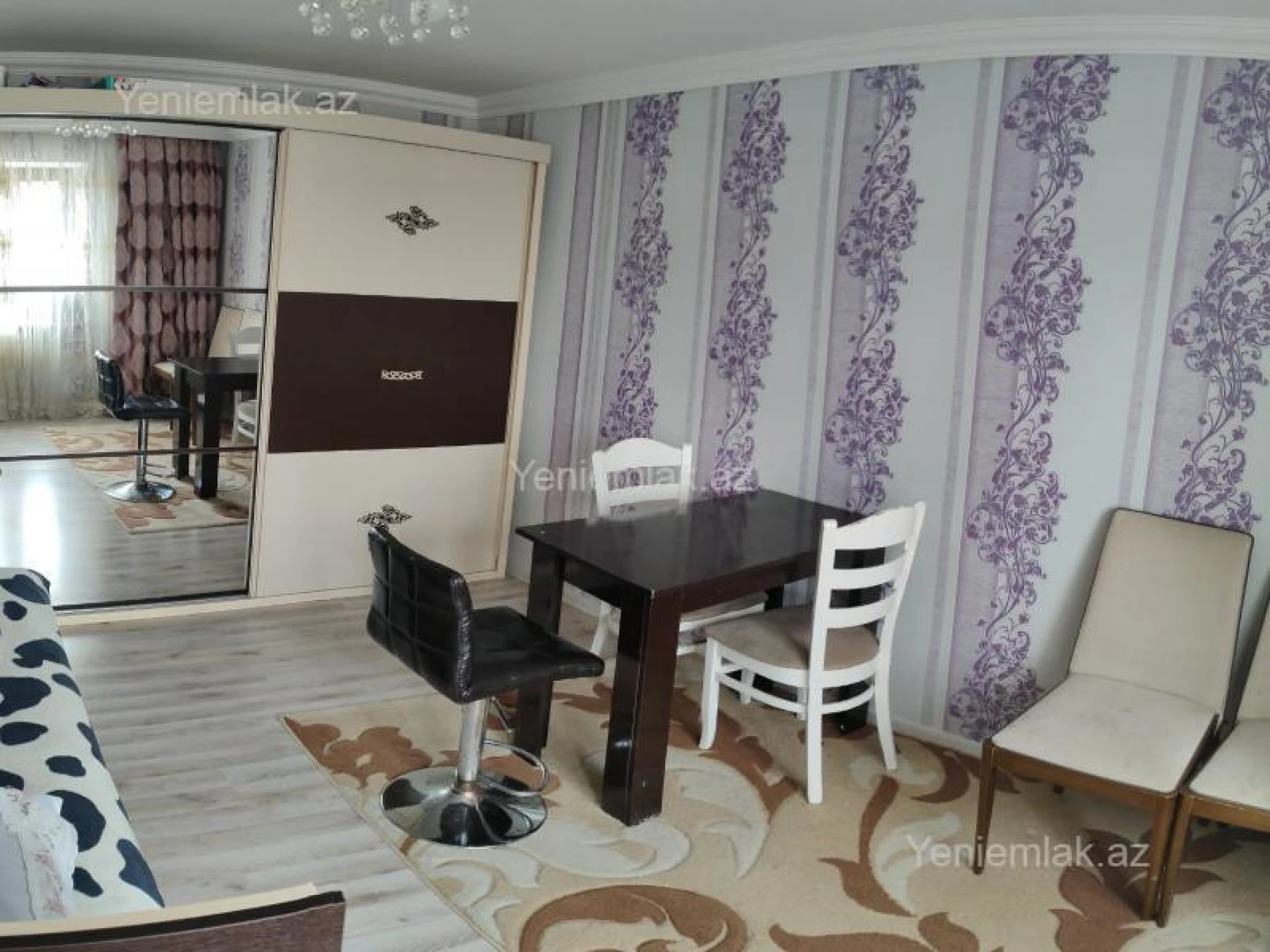 Satılır 4 otaqlı köhnə tikili 96 m²