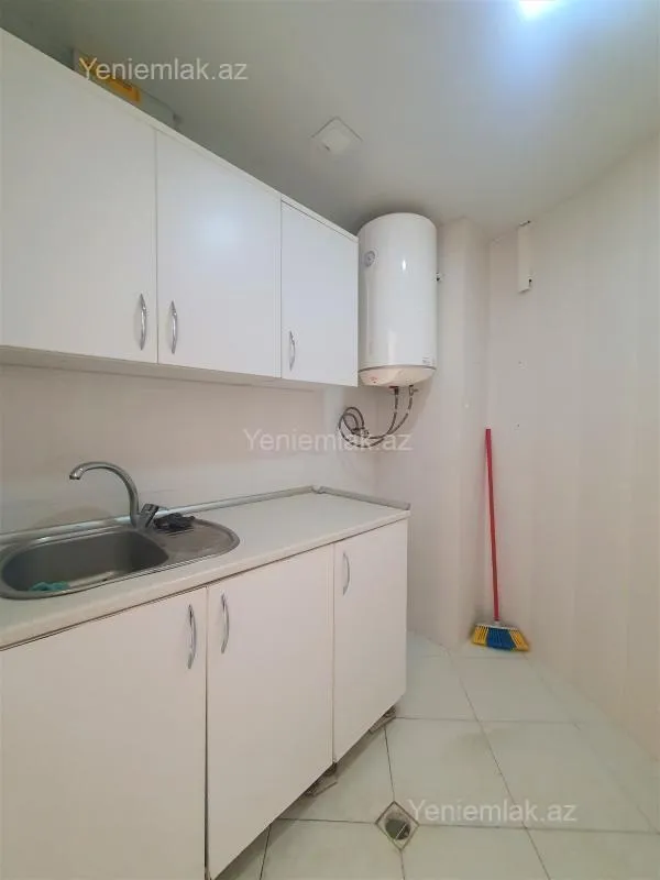 Satılır 3 otaqlı obyekt 346 m²
