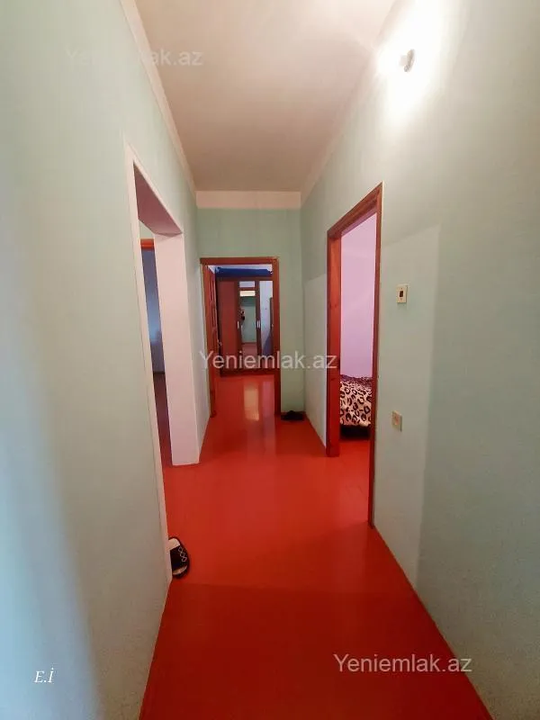 Satılır 3 otaqlı köhnə tikili 70 m²