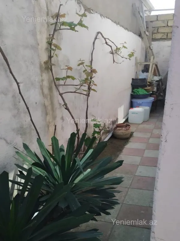 Satılır 3 otaqlı həyət evi 72 m²
