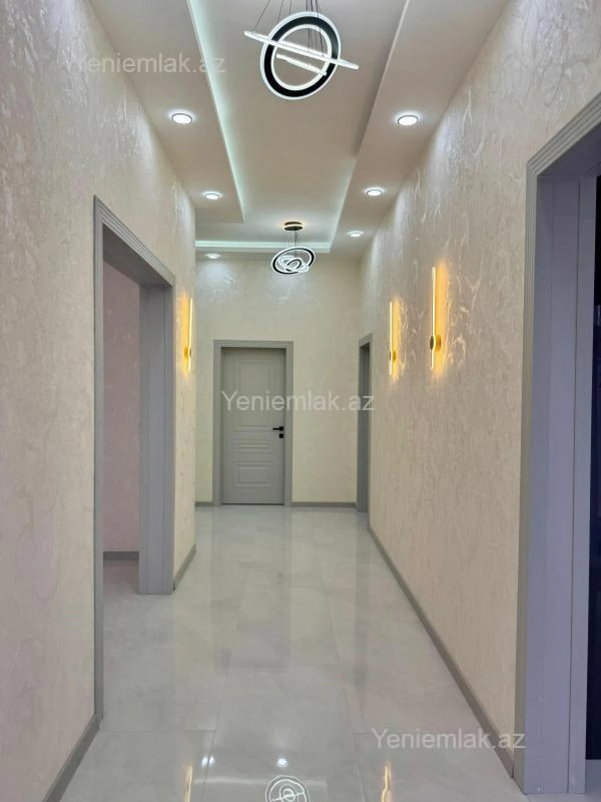 Satılır 4 otaqlı həyət evi 160 m²