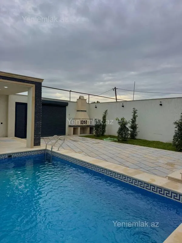 Satılır 4 otaqlı həyət evi 160 m²