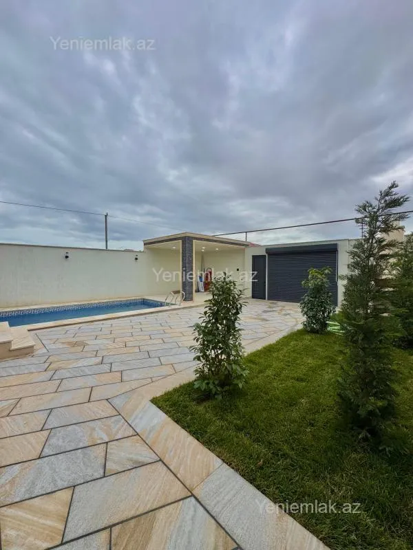 Satılır 4 otaqlı həyət evi 160 m²