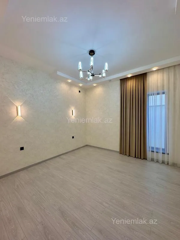 Satılır 4 otaqlı həyət evi 160 m²