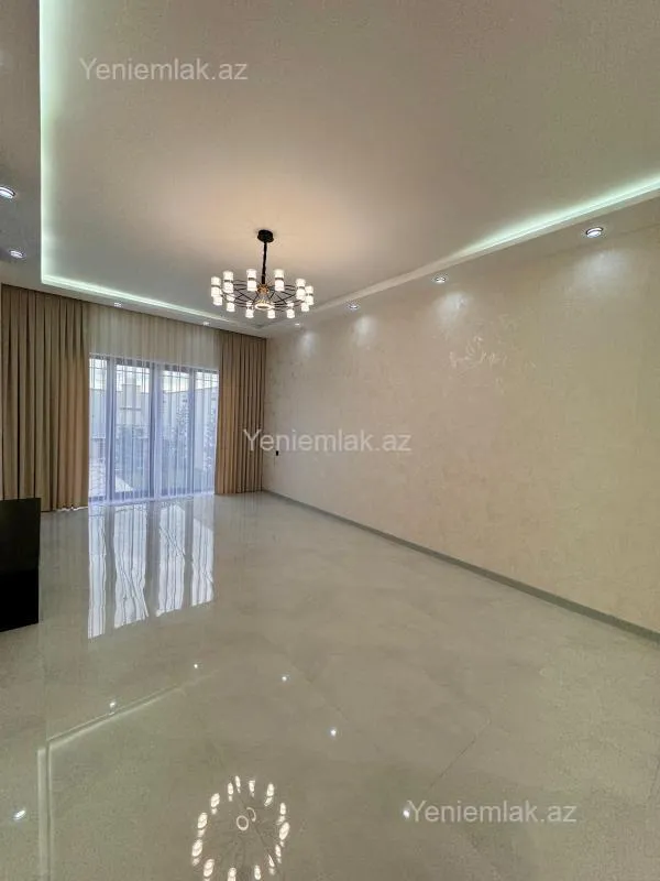Satılır 4 otaqlı həyət evi 160 m²