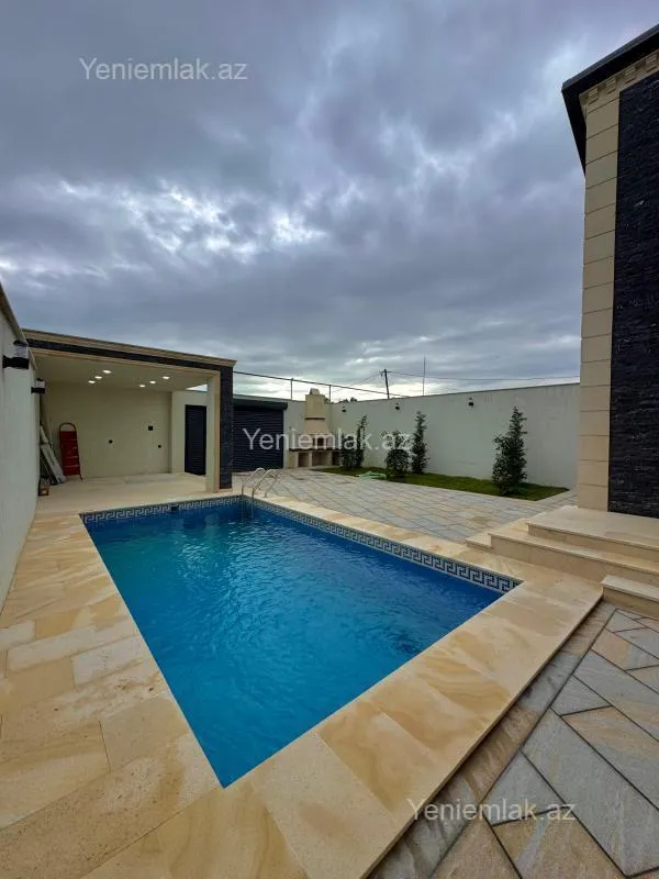 Satılır 4 otaqlı həyət evi 160 m²