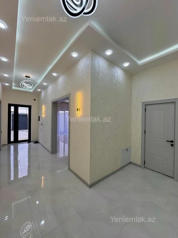 Satılır 4 otaqlı həyət evi 160 m²