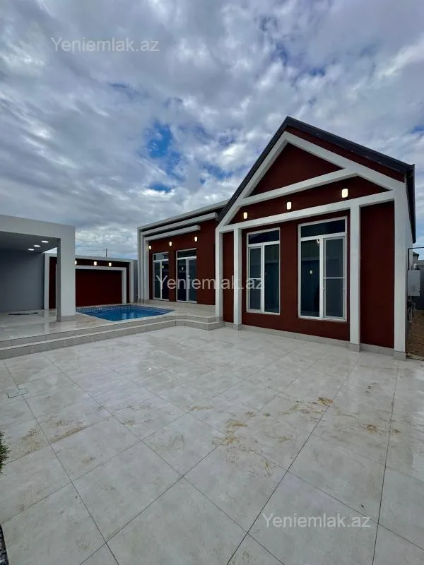 Satılır 4 otaqlı həyət evi 130 m²