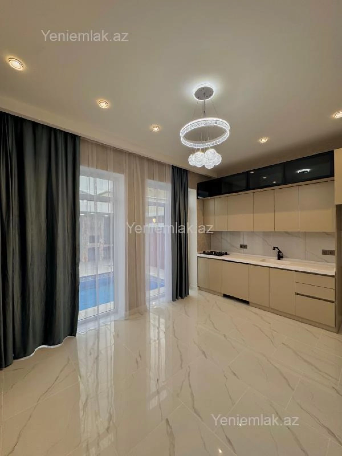 Satılır 4 otaqlı həyət evi 130 m²