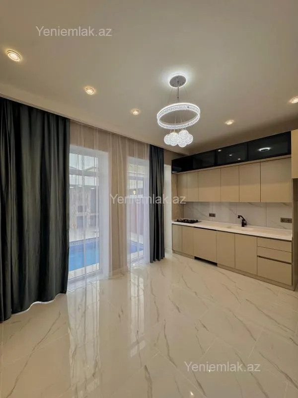 Satılır 4 otaqlı həyət evi 130 m²