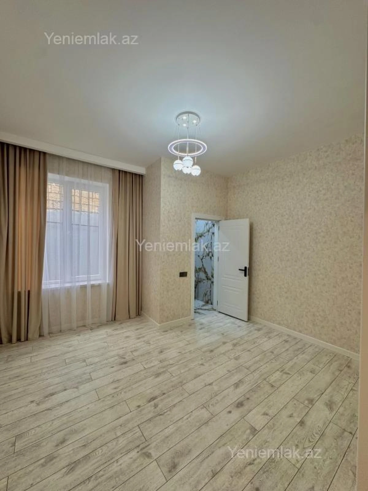 Satılır 4 otaqlı həyət evi 130 m²