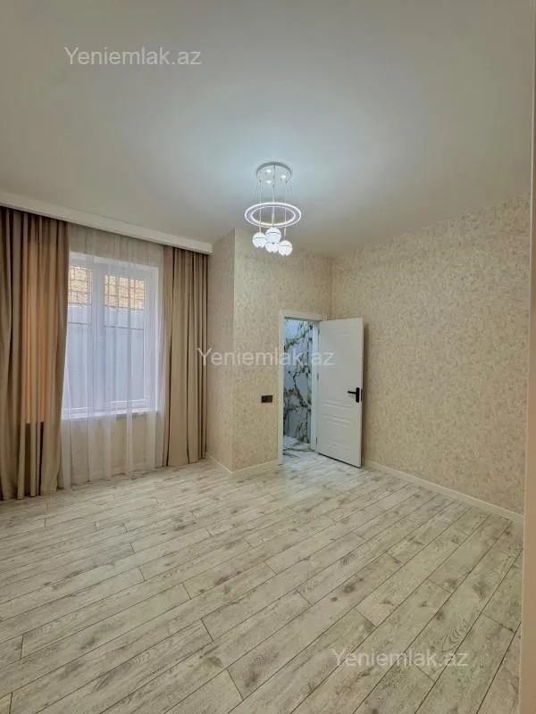Satılır 4 otaqlı həyət evi 130 m²