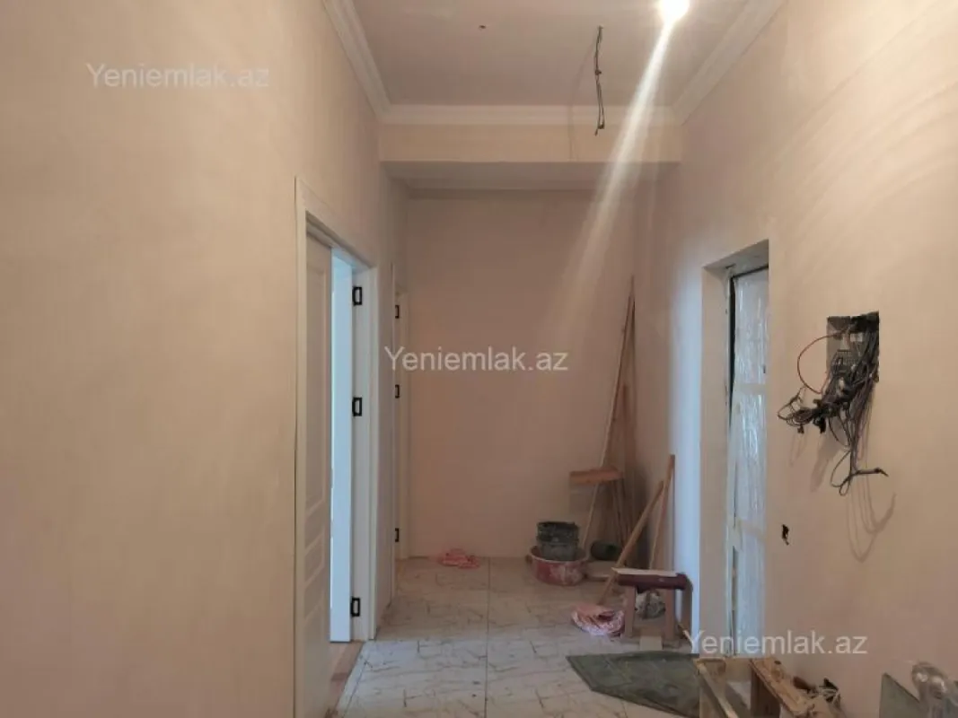 Satılır 3 otaqlı yeni tikili 93 m²