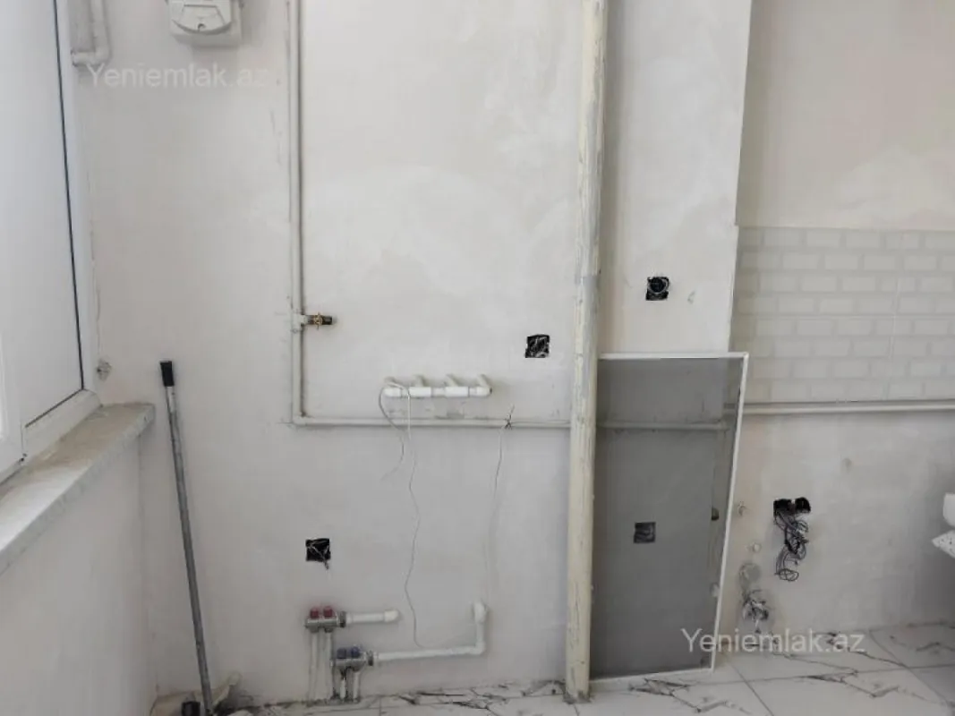 Satılır 3 otaqlı yeni tikili 93 m²