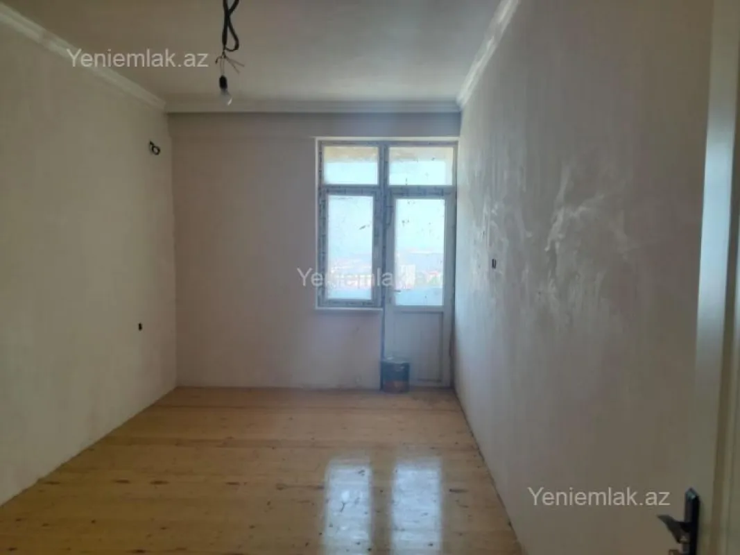Satılır 3 otaqlı yeni tikili 93 m²