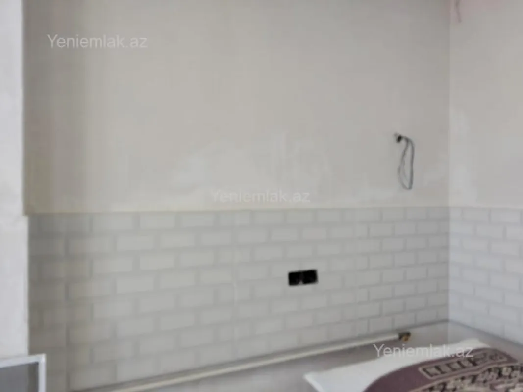 Satılır 3 otaqlı yeni tikili 93 m²