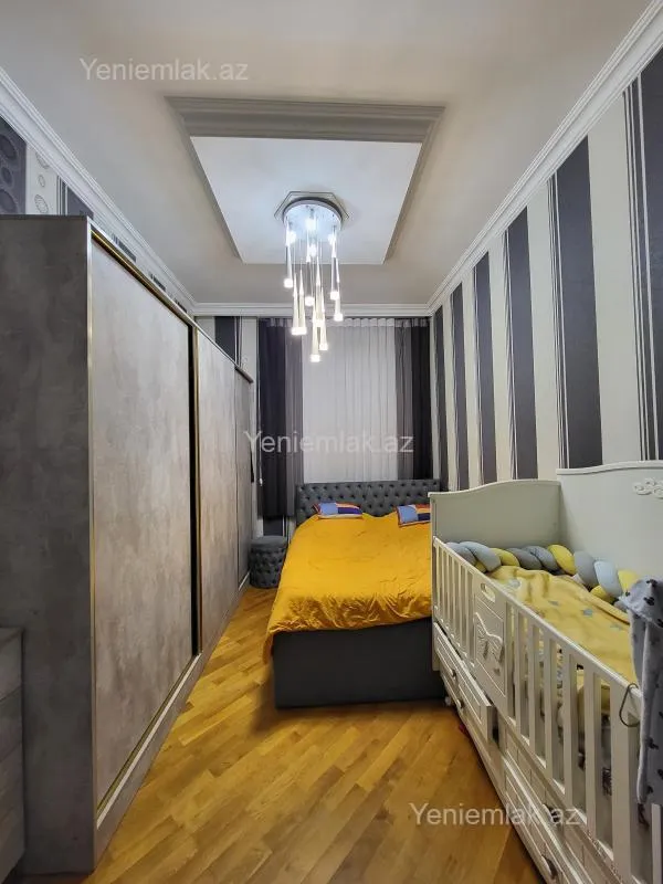 Satılır 2 otaqlı köhnə tikili 62 m²