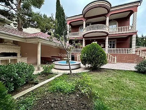 Satılır 5 otaqlı həyət evi 400 m²