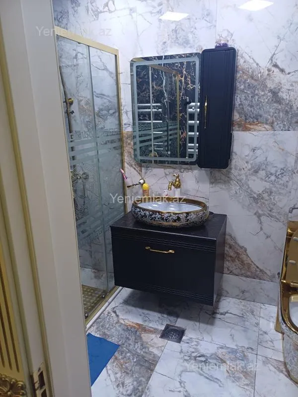 Satılır 4 otaqlı yeni tikili 120 m²