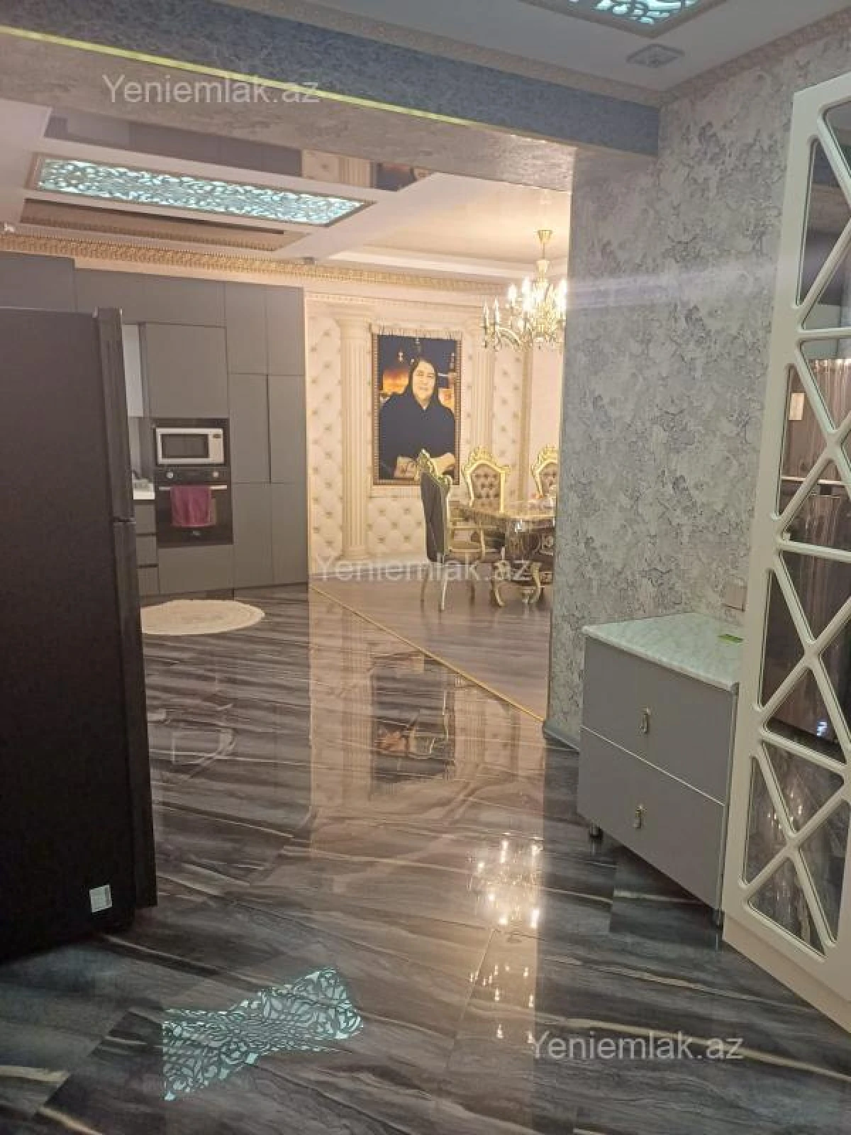 Satılır 4 otaqlı yeni tikili 120 m²