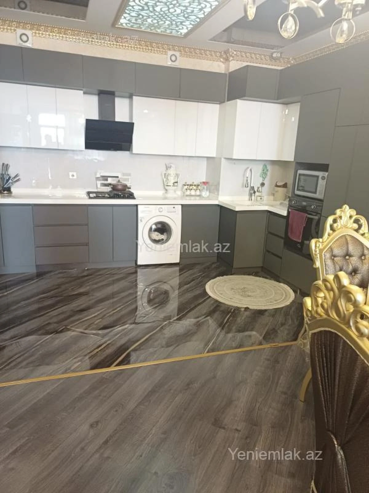 Satılır 4 otaqlı yeni tikili 120 m²