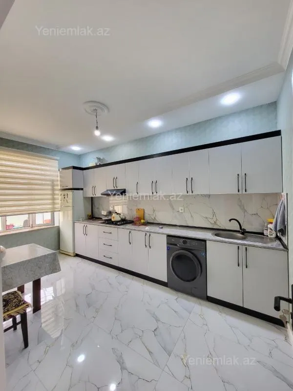 Satılır 5 otaqlı həyət evi 130 m²