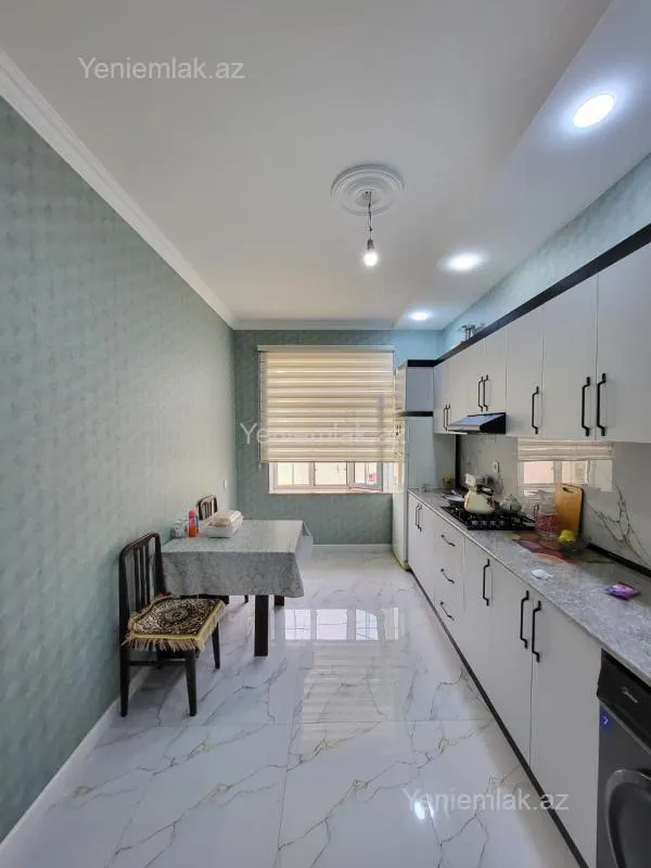 Satılır 5 otaqlı həyət evi 130 m²
