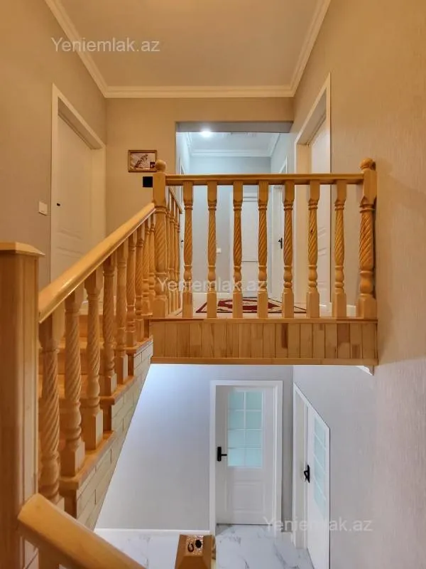 Satılır 5 otaqlı həyət evi 130 m²