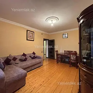 Satılır 3 otaqlı köhnə tikili 74 m² — Sumqayıt, 3-cü mikrorayon 3 otaq 74.00 m²