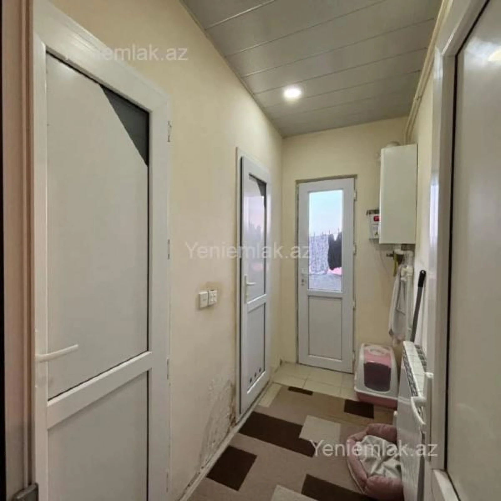 Satılır 3 otaqlı köhnə tikili 74 m²
