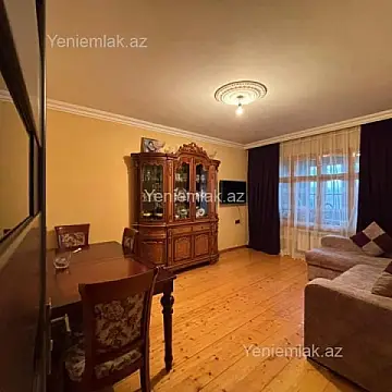 Satılır 3 otaqlı köhnə tikili 74 m²