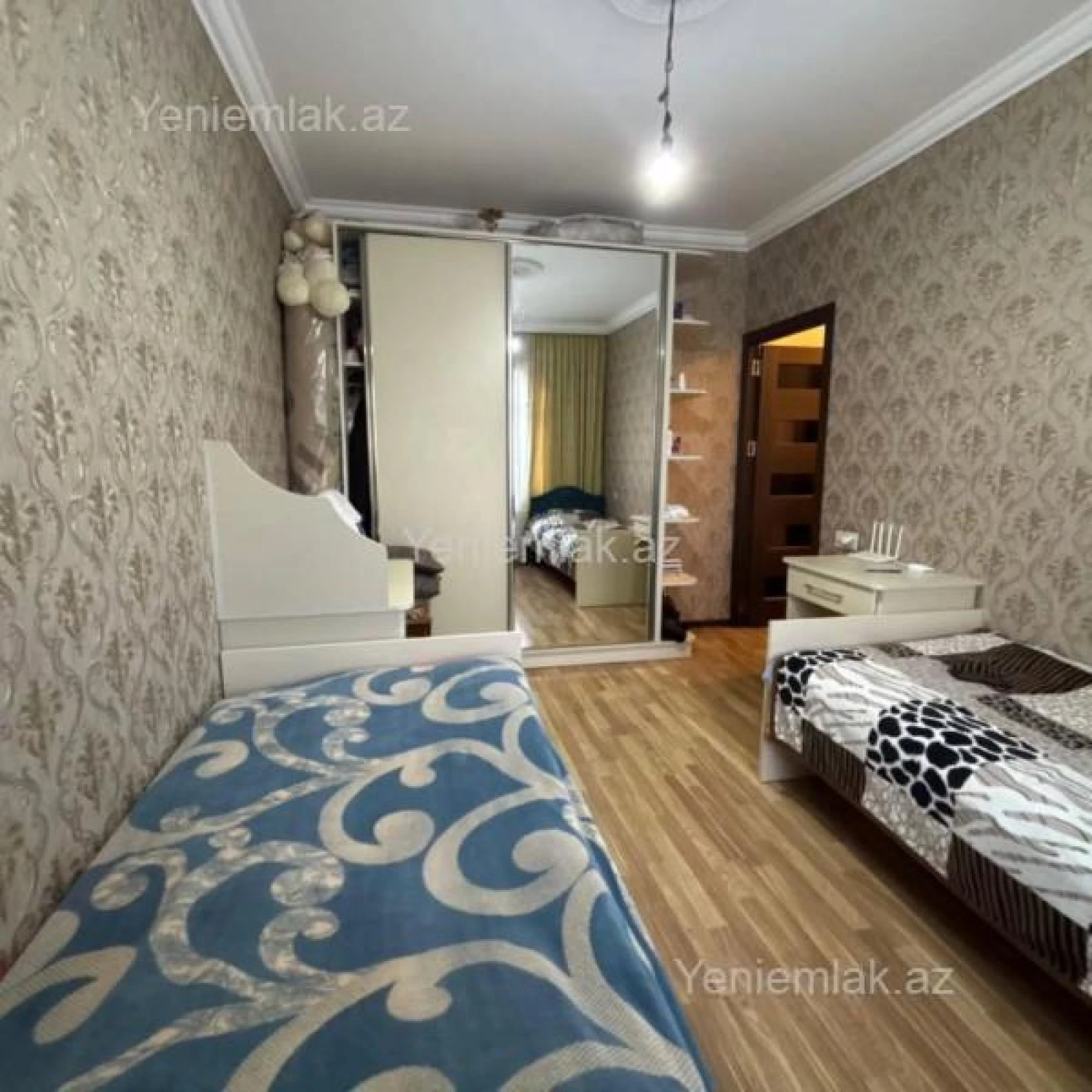 Satılır 3 otaqlı köhnə tikili 74 m²