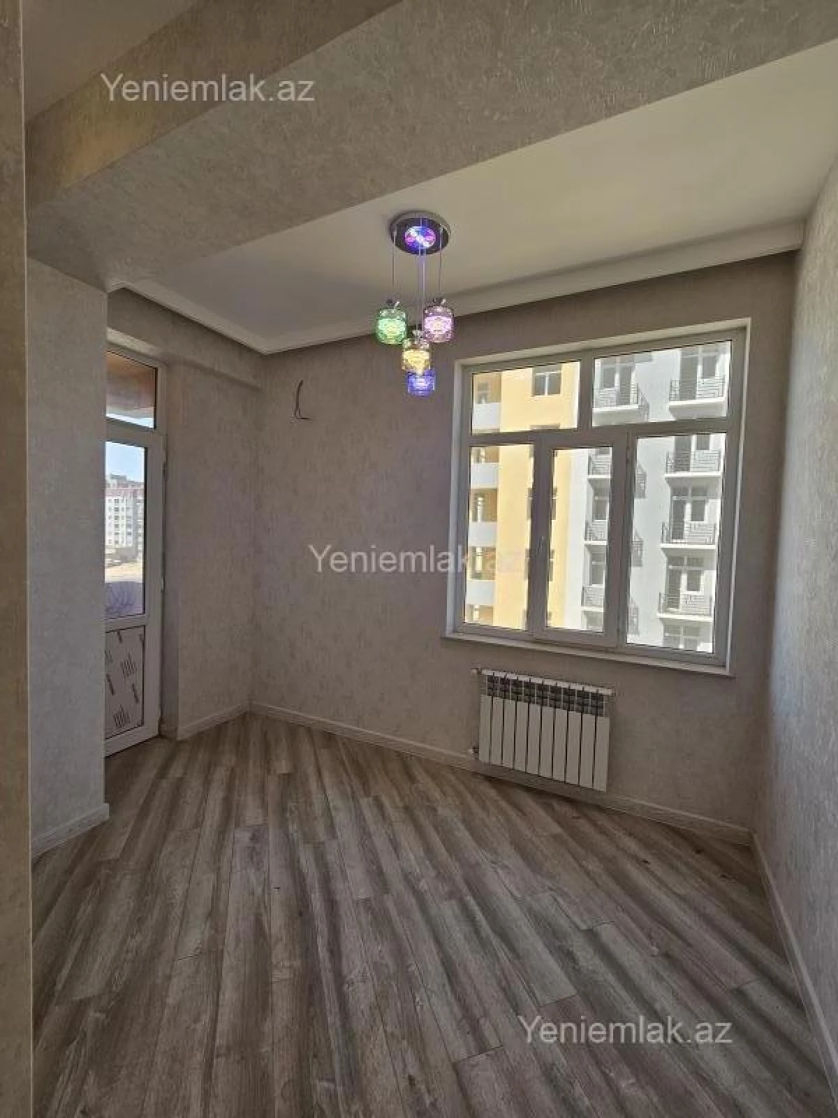 Satılır 3 otaqlı yeni tikili 85 m²