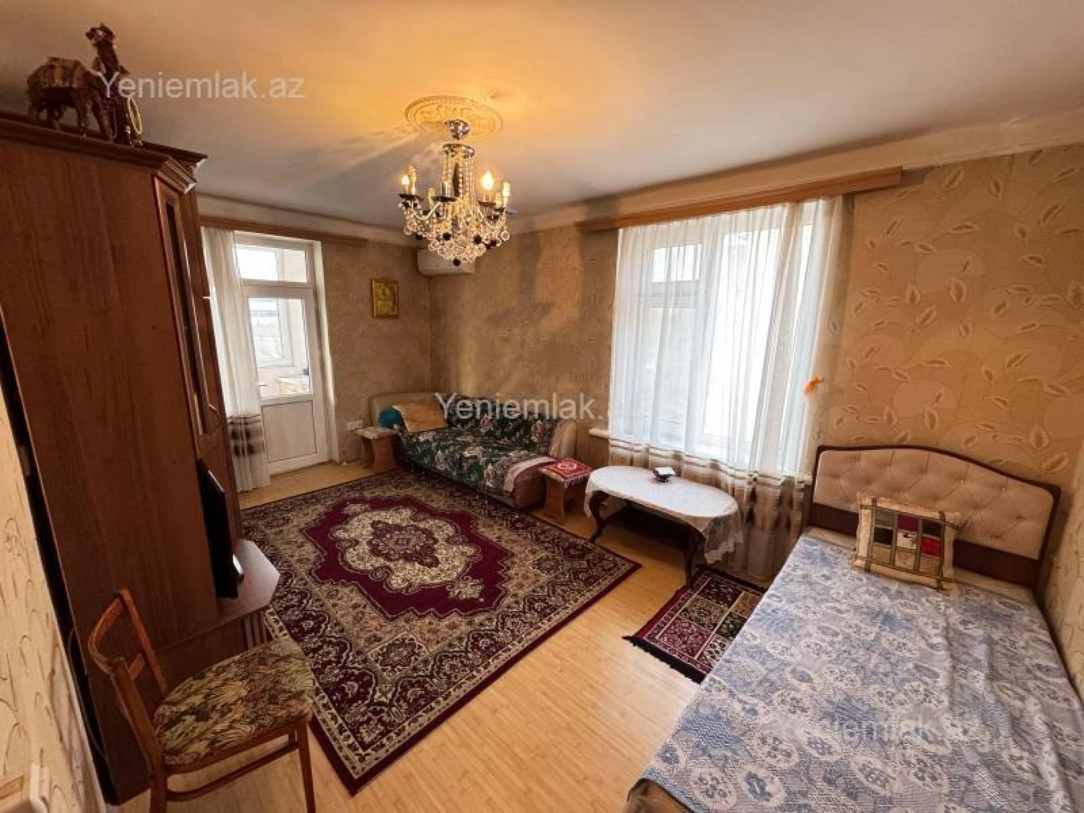 Satılır 1 otaqlı köhnə tikili 40 m²