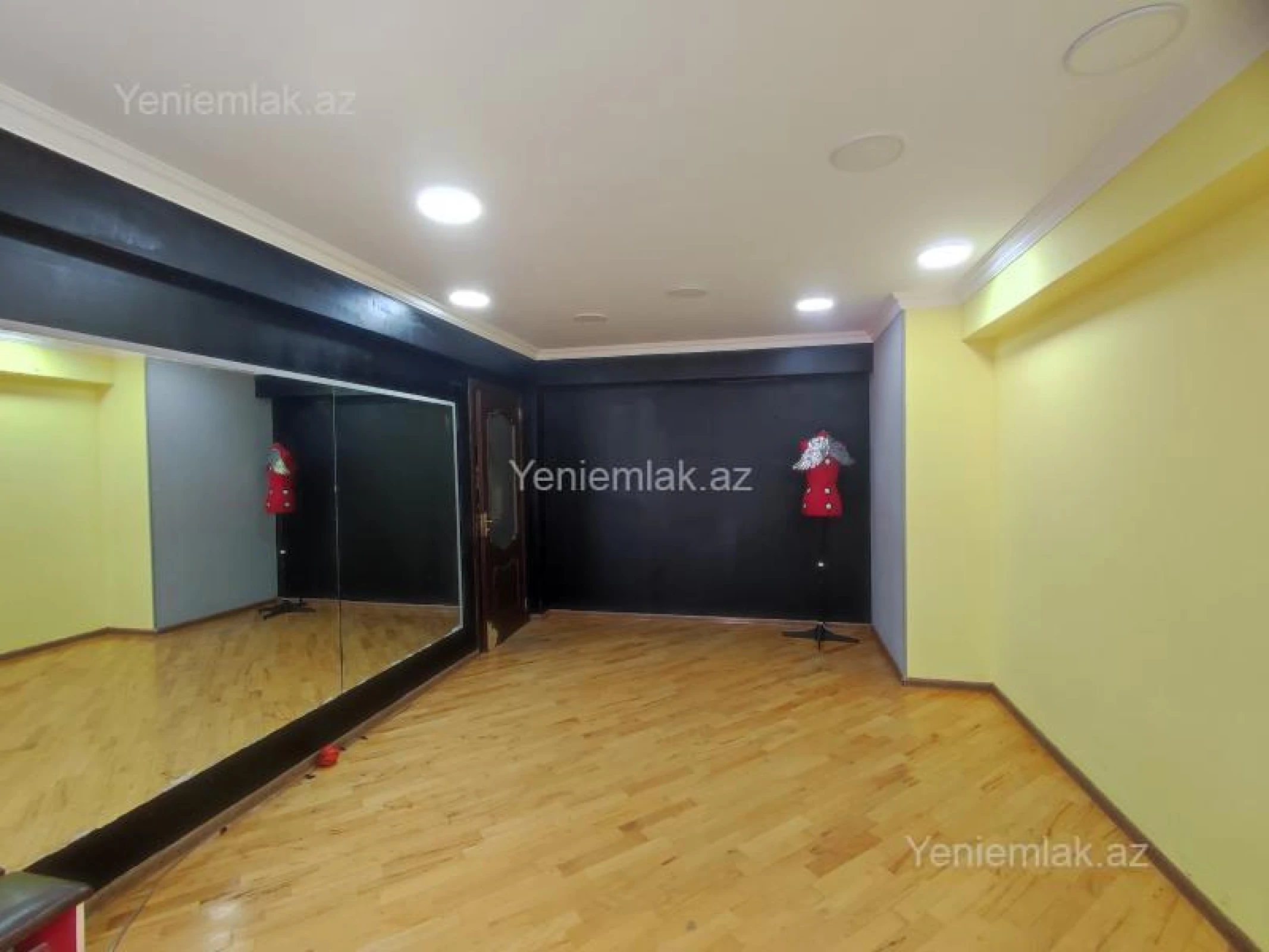 Satılır 2 otaqlı yeni tikili 77 m²