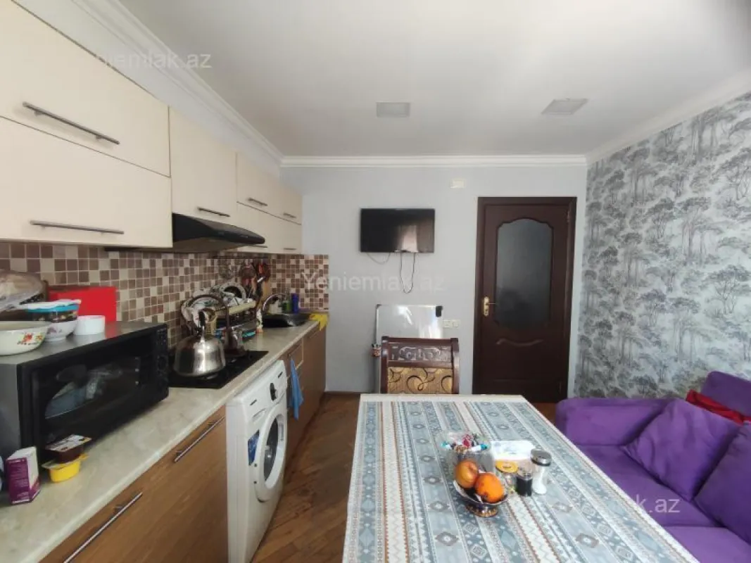Satılır 2 otaqlı yeni tikili 77 m²