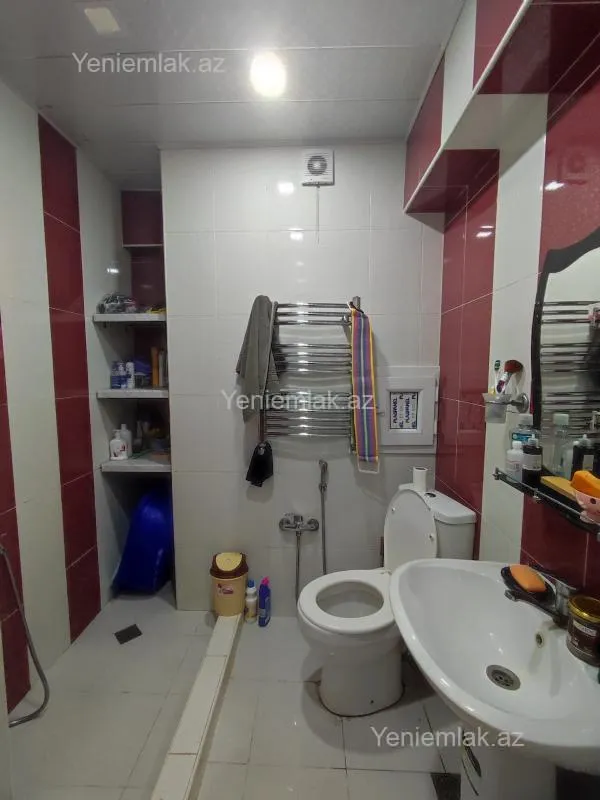 Satılır 2 otaqlı yeni tikili 77 m²