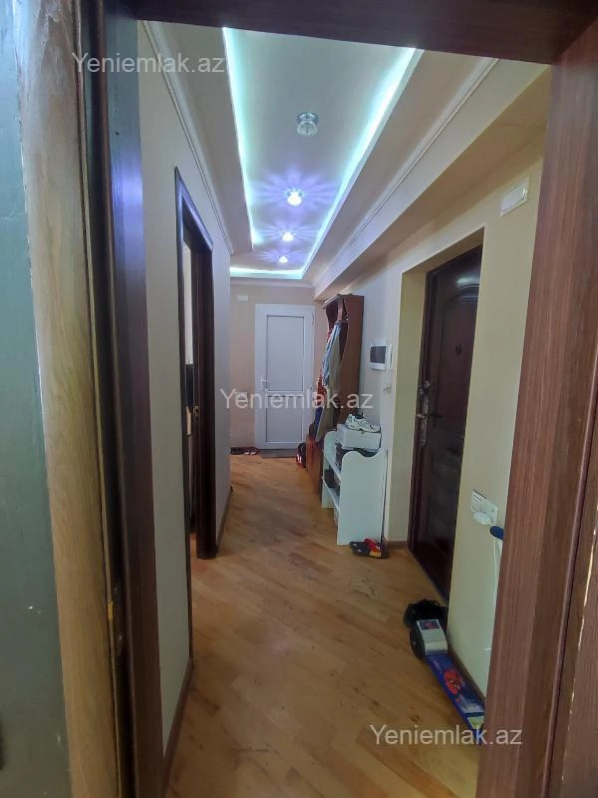 Satılır 2 otaqlı yeni tikili 77 m²