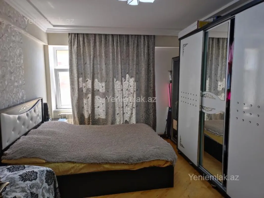 Satılır 2 otaqlı yeni tikili 77 m²